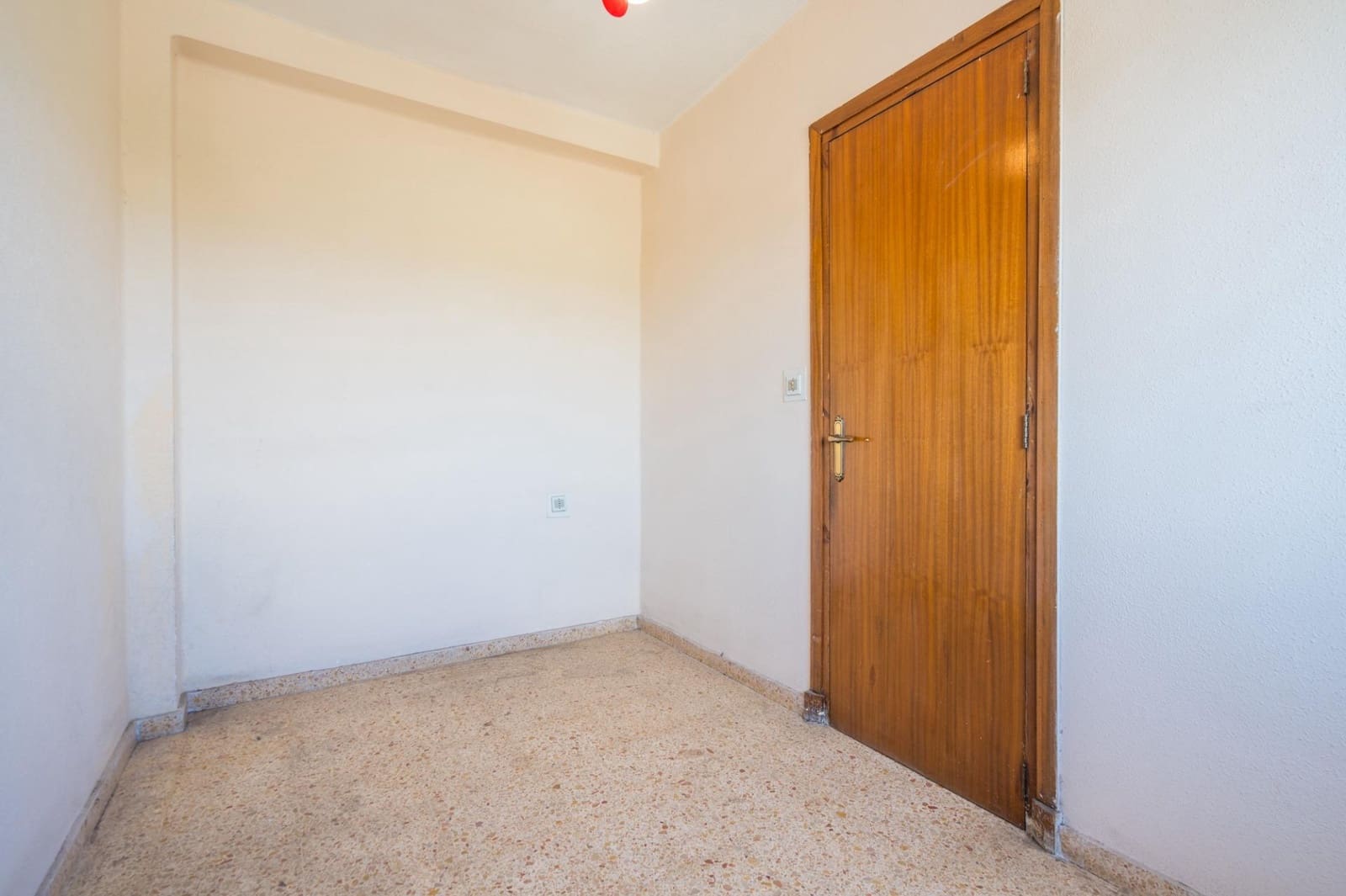 3 sovrum Lägenhet till salu i Xirivella - 149 900 € (Ref: 9846583)