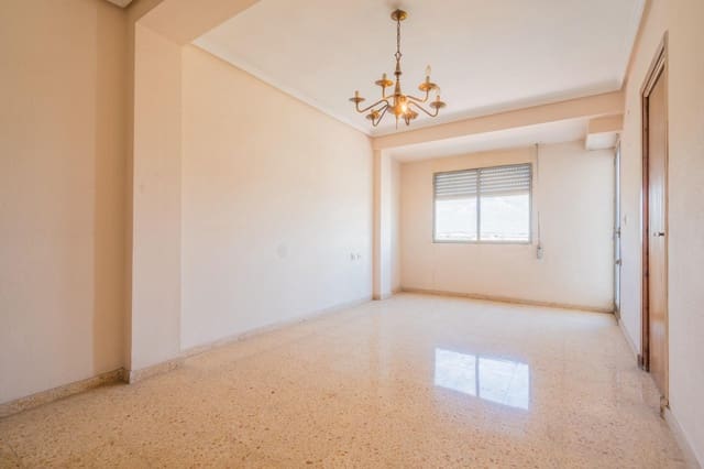 3 sovrum Lägenhet till salu i Xirivella - 149 900 € (Ref: 9846583)