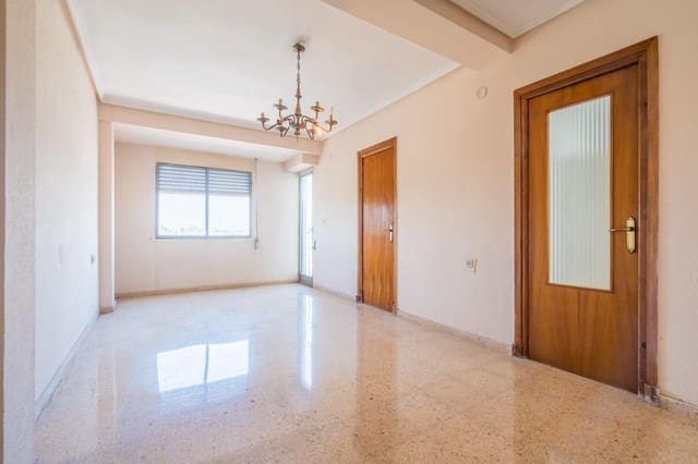 3 sovrum Lägenhet till salu i Xirivella - 149 900 € (Ref: 9846583)
