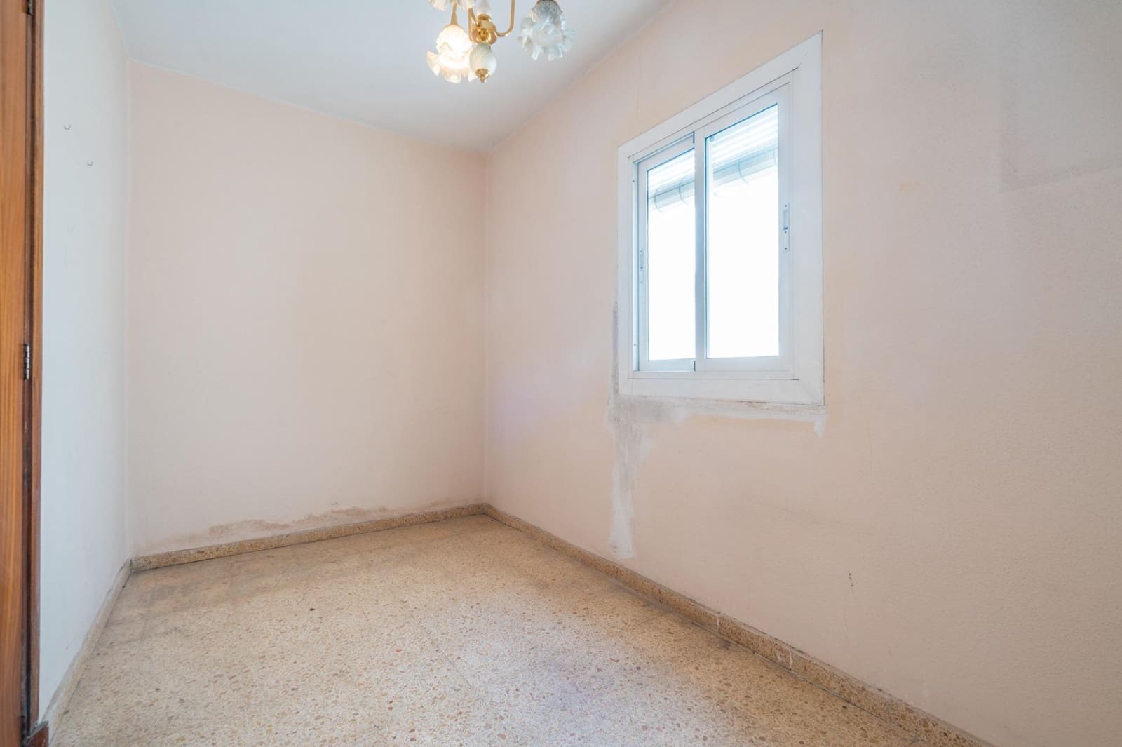 3 sovrum Lägenhet till salu i Xirivella - 149 900 € (Ref: 9846583)