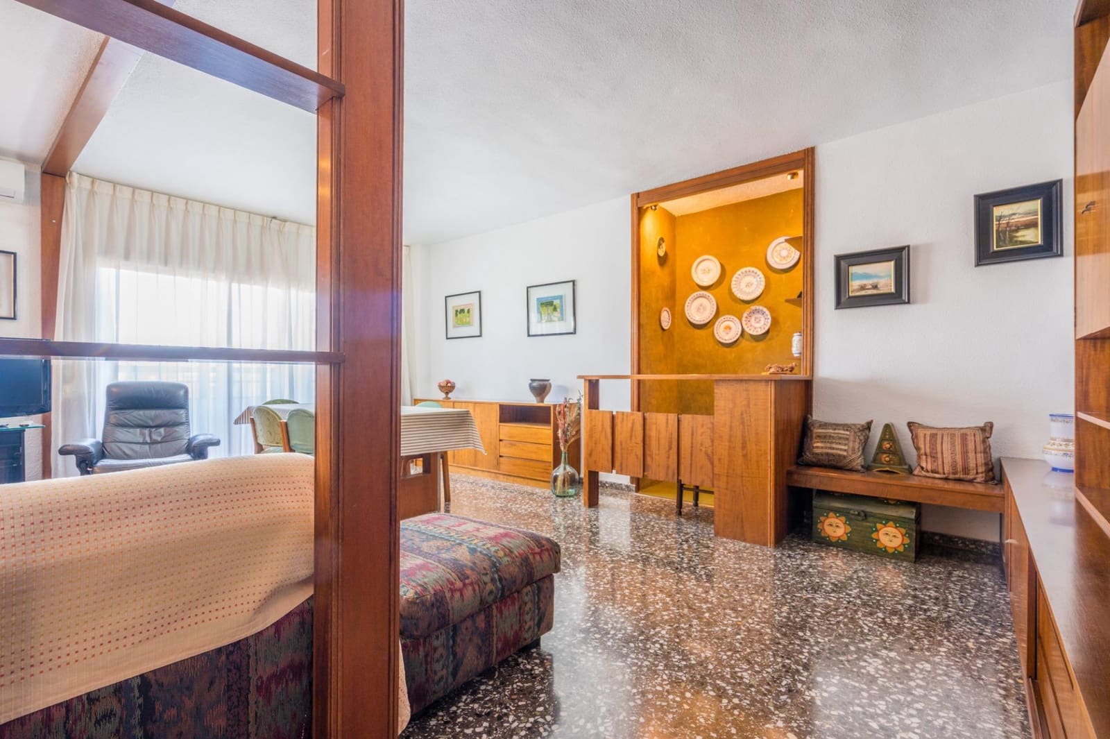 Piso de 4 habitaciones en València ciudad en venta con garaje - 399.000 € (Ref: 9873680)
