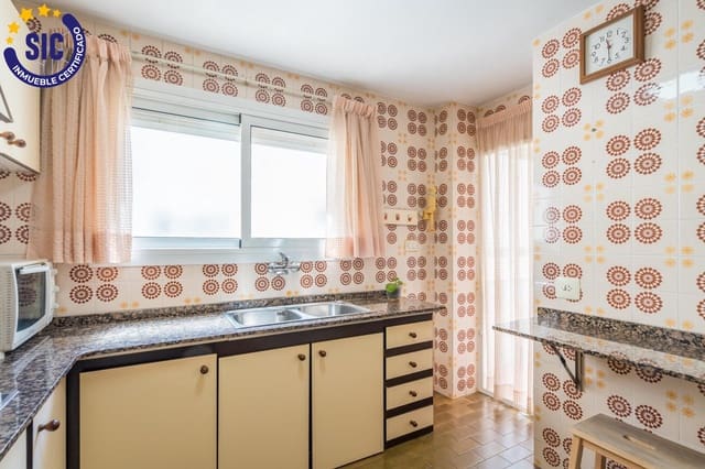 4 soveværelse Lejlighed til salg i Camins al Grau, Valencia by med garage - € 390.000 (Ref: 9873680)
