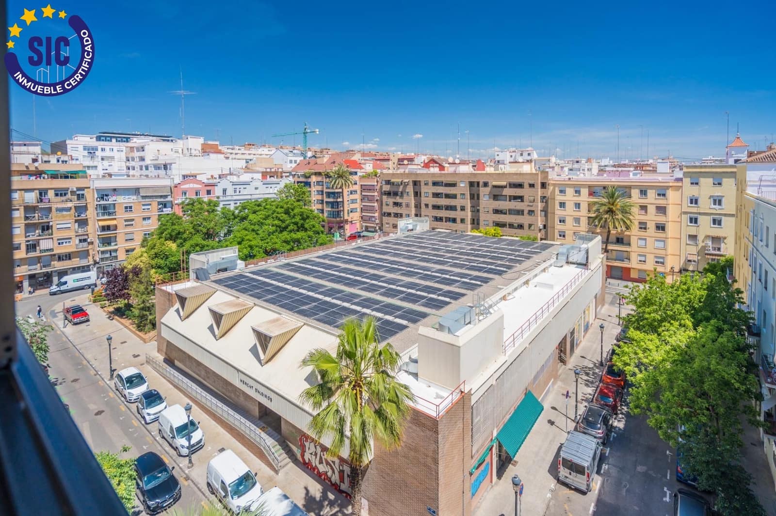 Piso de 4 habitaciones en València ciudad en venta con garaje - 390.000 € (Ref: 9873680)