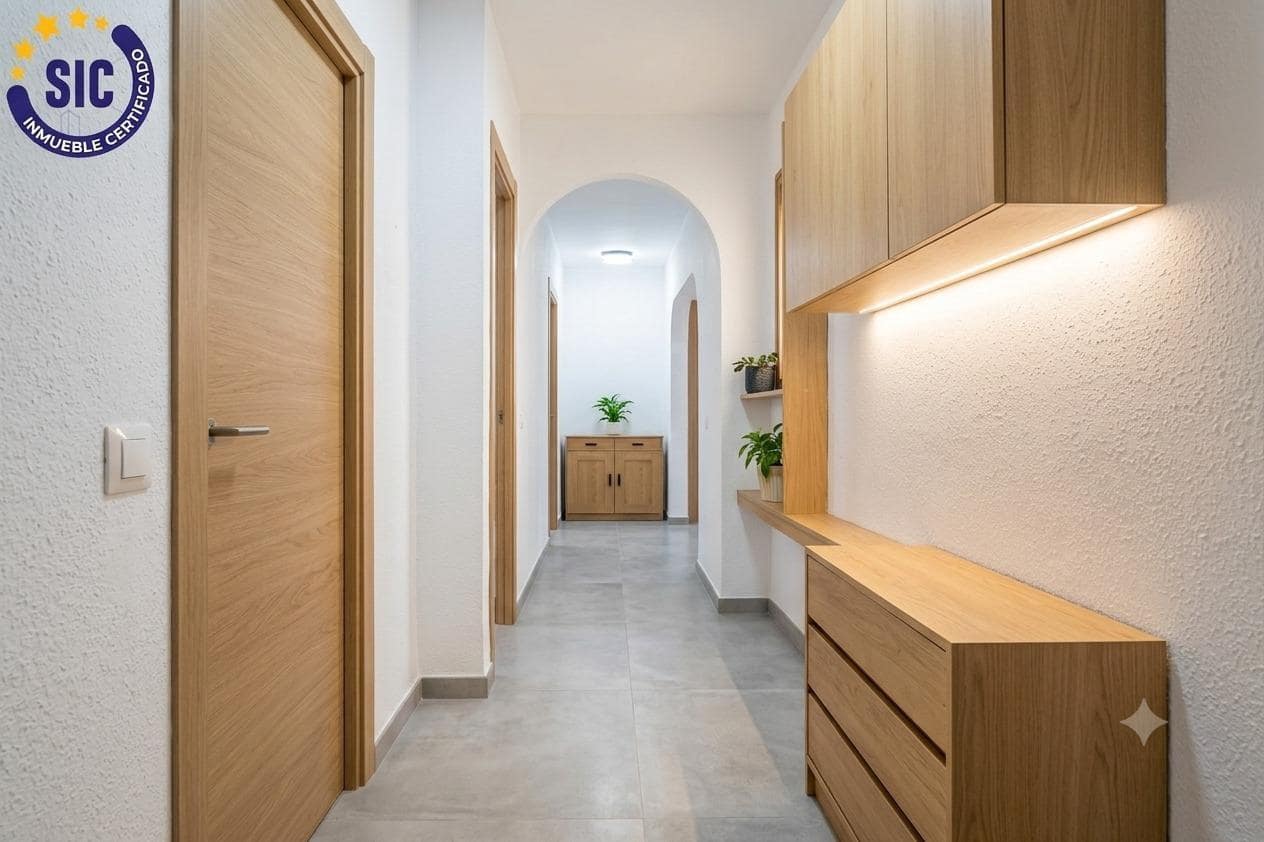 4 soverom Leilighet til salgs i Valencia by med garasje - € 390 000 (Ref: 9873680)