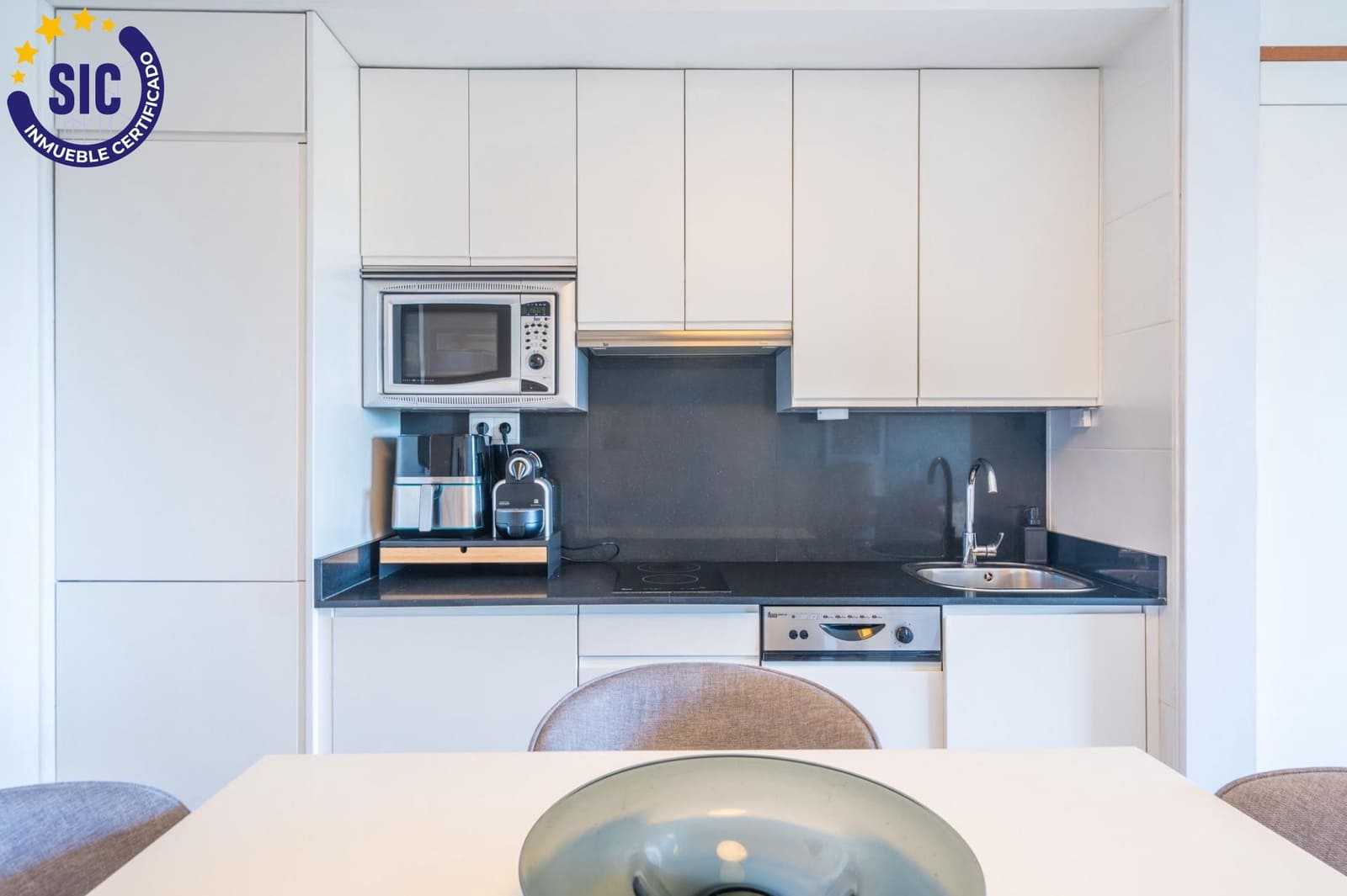 1 slaapkamer Studio te koop in Valencia stad met garage - € 249.000 (Ref: 9876588)
