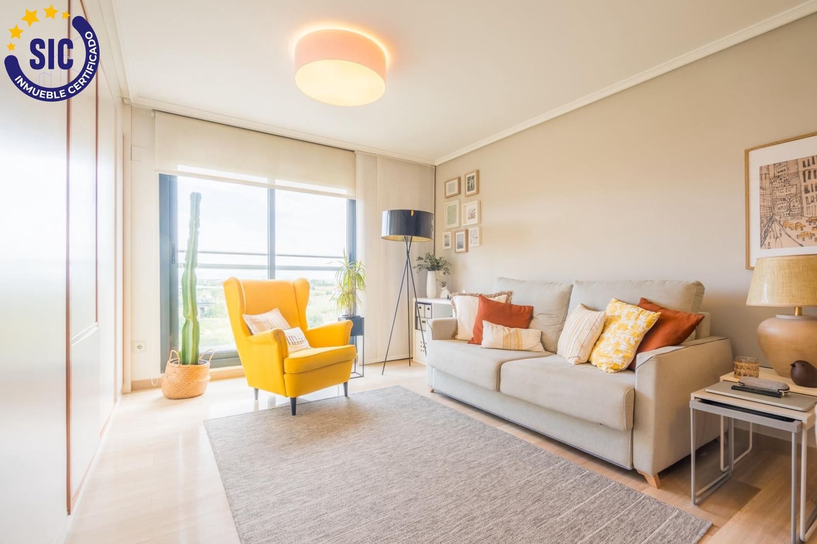 1 slaapkamer Studio te koop in Valencia stad met garage - € 249.000 (Ref: 9876588)