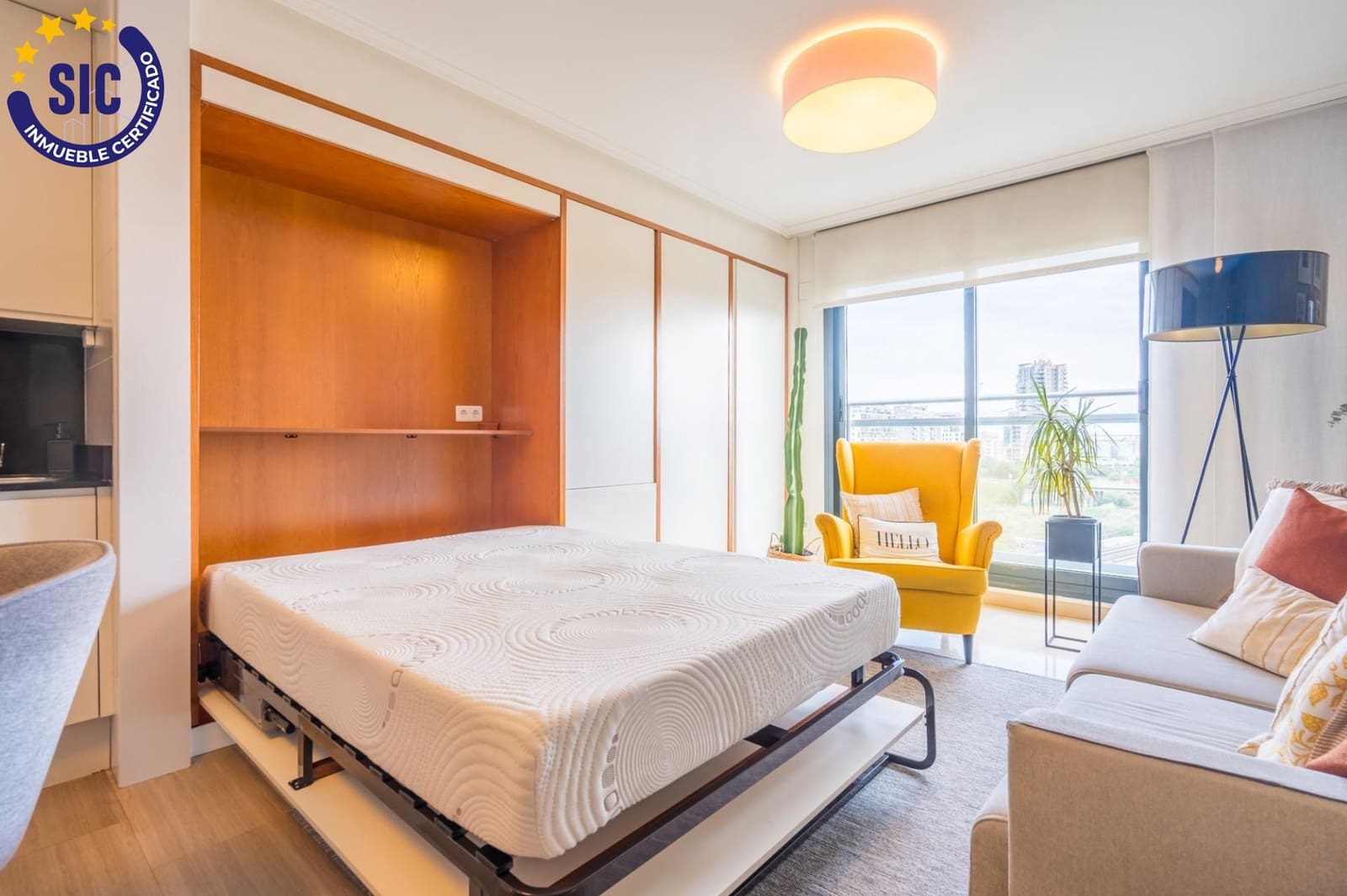 1 slaapkamer Studio te koop in Valencia stad met garage - € 249.000 (Ref: 9876588)