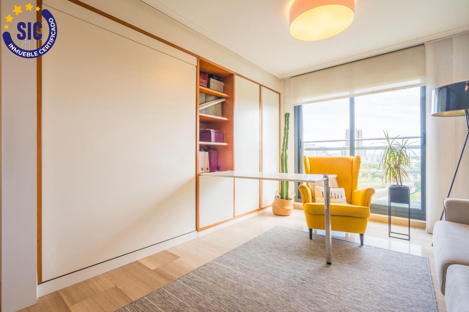 1 slaapkamer Studio te koop in Valencia stad met garage - € 249.000 (Ref: 9876588)
