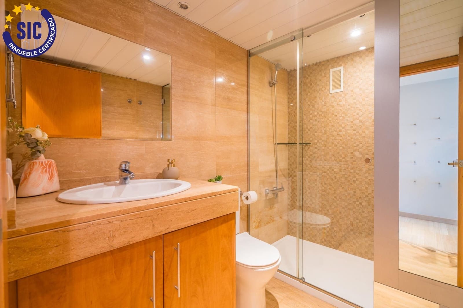 1 slaapkamer Studio te koop in Valencia stad met garage - € 249.000 (Ref: 9876588)