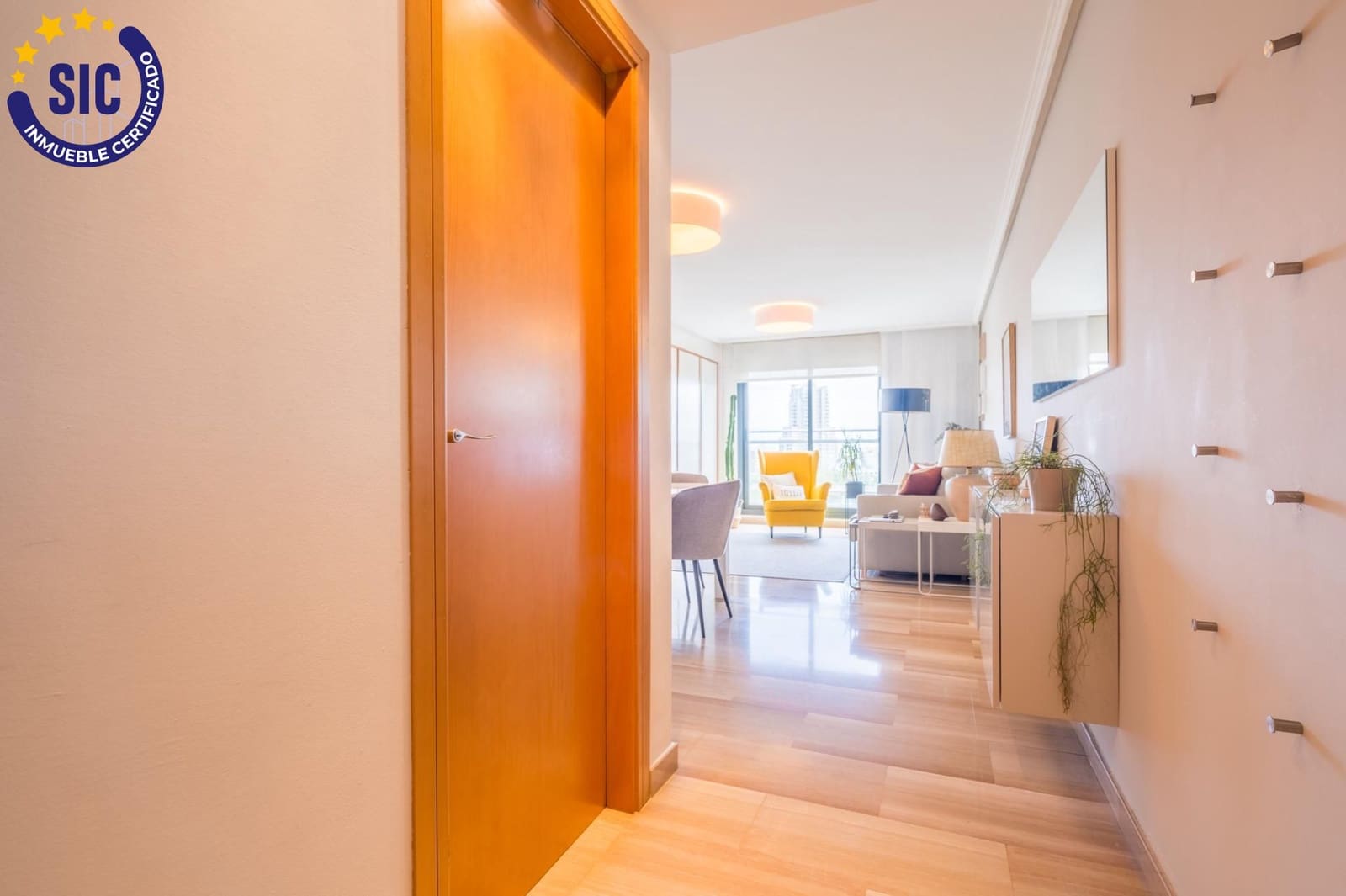 1 slaapkamer Studio te koop in Valencia stad met garage - € 249.000 (Ref: 9876588)