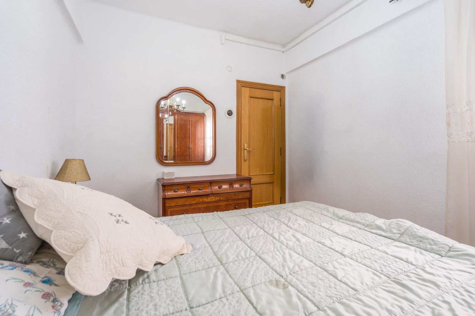 3 slaapkamer Appartement te koop in Valencia stad - € 168.000 (Ref: 9879002)