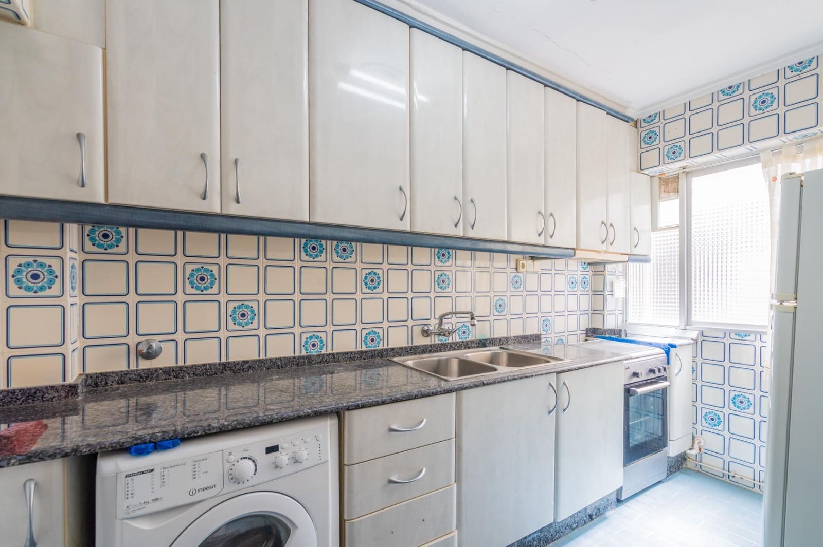 3 slaapkamer Appartement te koop in Valencia stad - € 168.000 (Ref: 9879002)