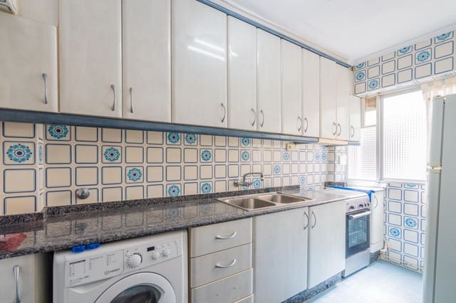 3 slaapkamer Appartement te koop in Sant Llorens, Valencia stad - € 168.000 (Ref: 9879002)