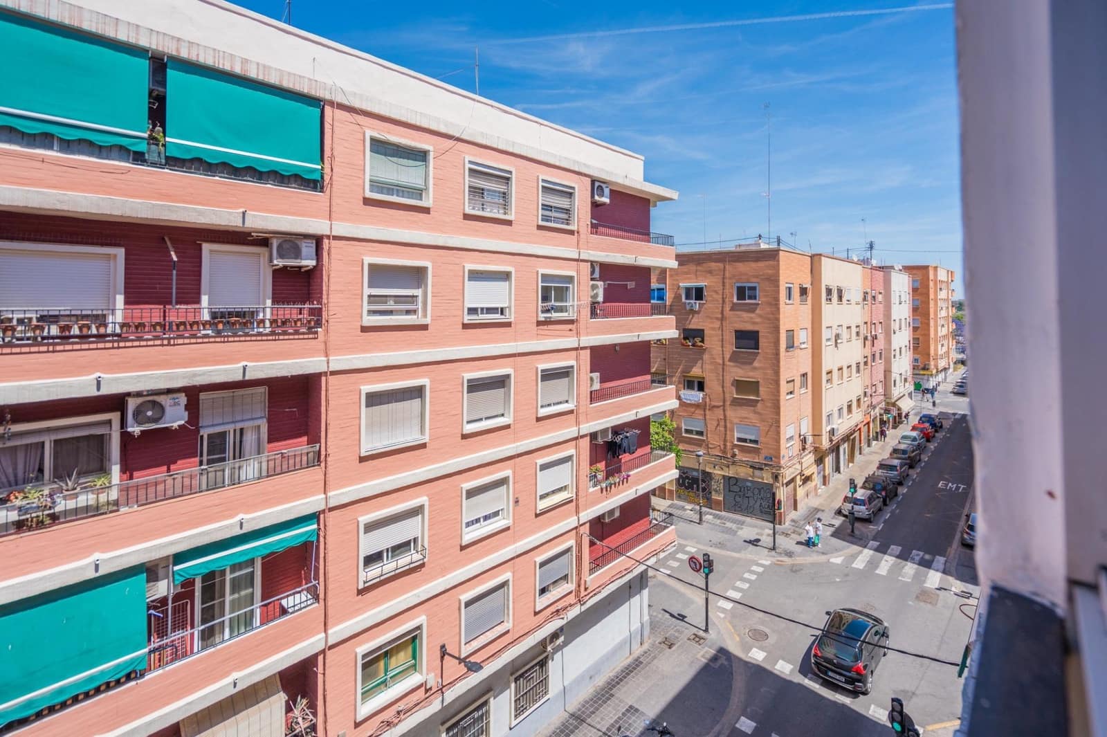 3 slaapkamer Appartement te koop in Valencia stad - € 168.000 (Ref: 9879002)