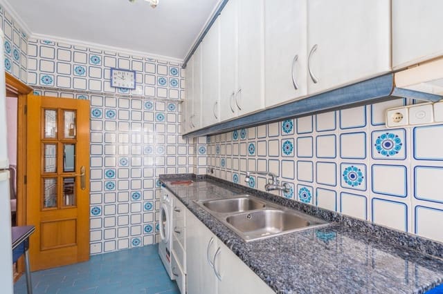 3 slaapkamer Appartement te koop in Sant Llorens, Valencia stad - € 168.000 (Ref: 9879002)