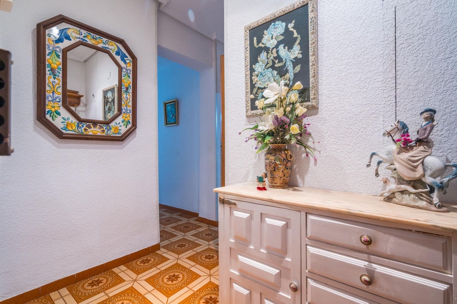 3 slaapkamer Appartement te koop in Valencia stad - € 168.000 (Ref: 9879002)