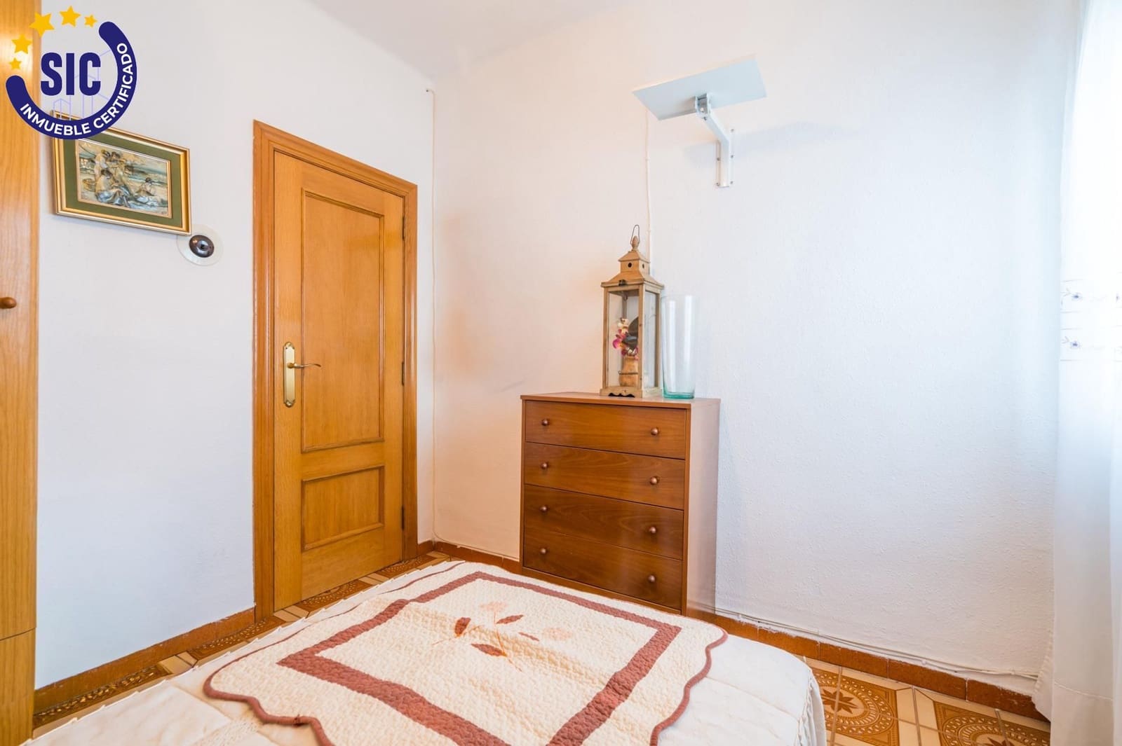 3 bedroom Apartment for sale in Valencia city - € 168,000 (Ref: 9879002)