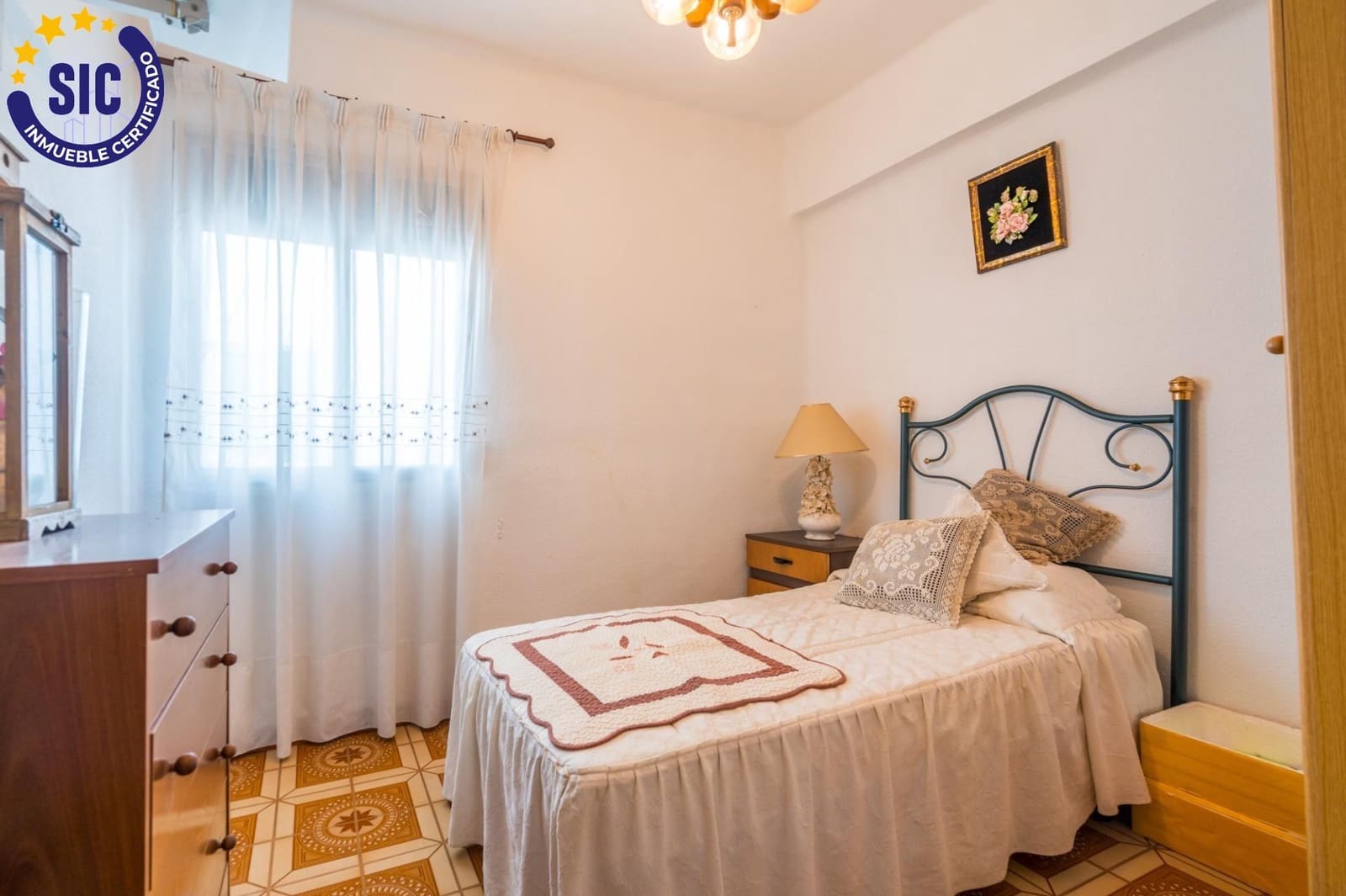 3 bedroom Apartment for sale in Valencia city - € 168,000 (Ref: 9879002)