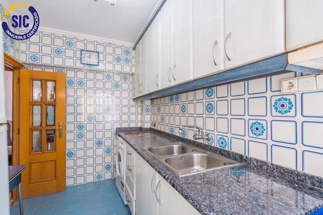 3 bedroom Apartment for sale in Sant Llorens, Valencia city - € 168,000 (Ref: 9879002)