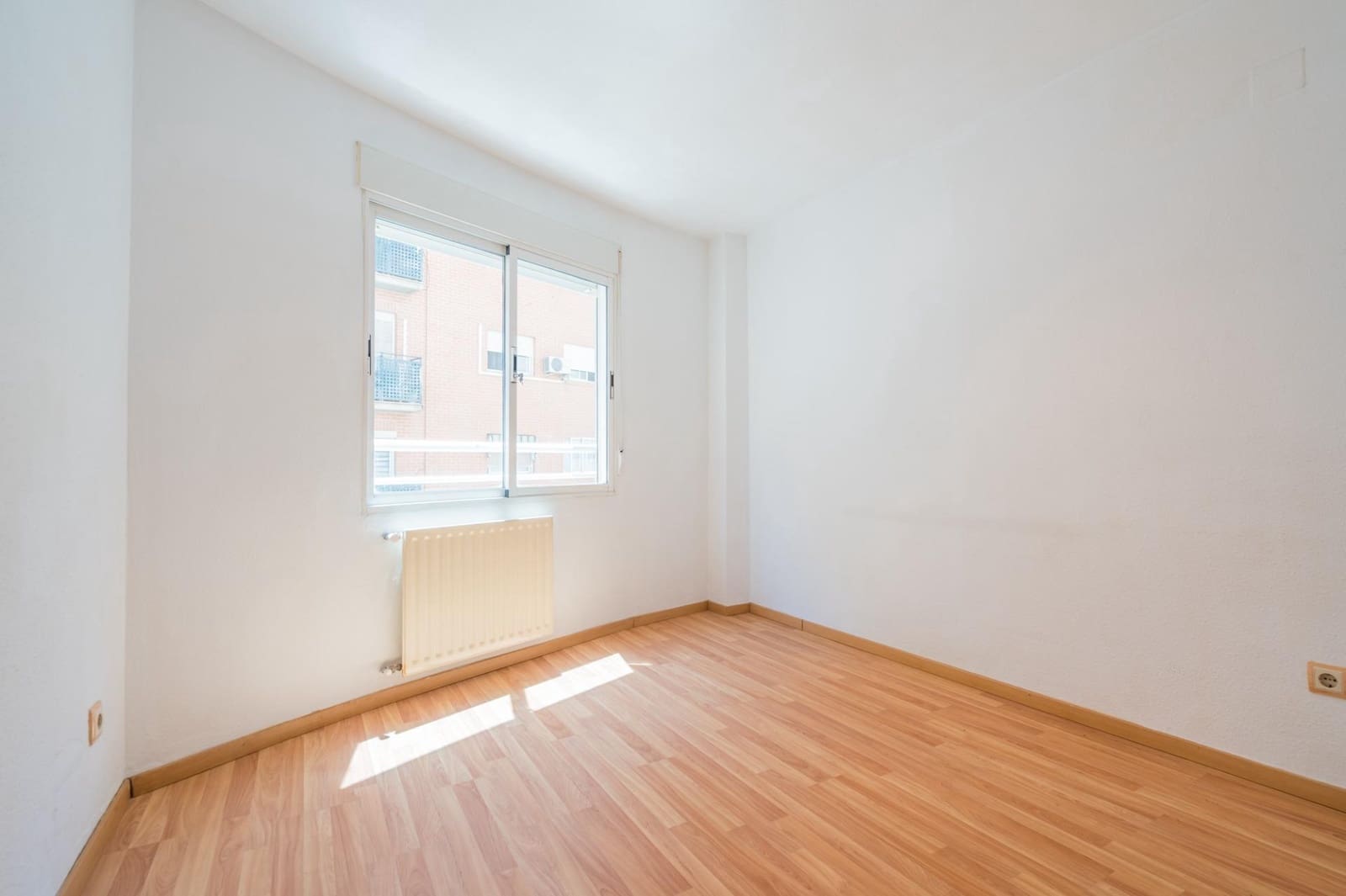 3 makuuhuone Asunto myytävänä paikassa Valencia kaupunki mukana uima-altaan - 600 000 € (Ref: 9884962)