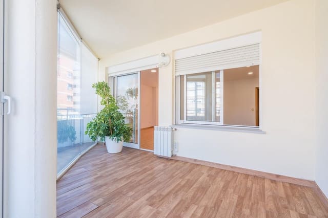 3 makuuhuone Asunto myytävänä paikassa Cabanyal-Canyamelar, Valencia kaupunki mukana uima-altaan - 600 000 € (Ref: 9884962)