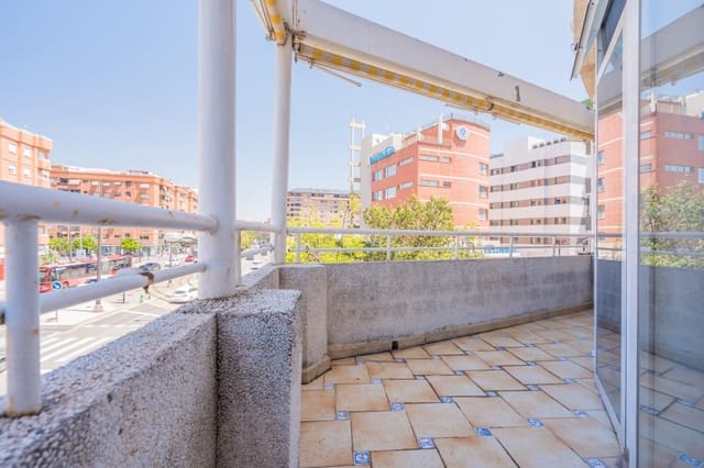 3 makuuhuone Asunto myytävänä paikassa Cabanyal-Canyamelar, Valencia kaupunki mukana uima-altaan - 600 000 € (Ref: 9884962)