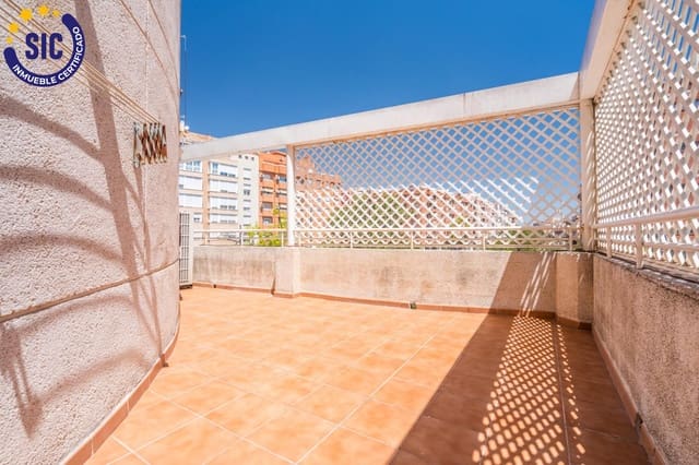 3 soveværelse Lejlighed til salg i Cabanyal-Canyamelar, Valencia by med swimmingpool - € 600.000 (Ref: 9884962)