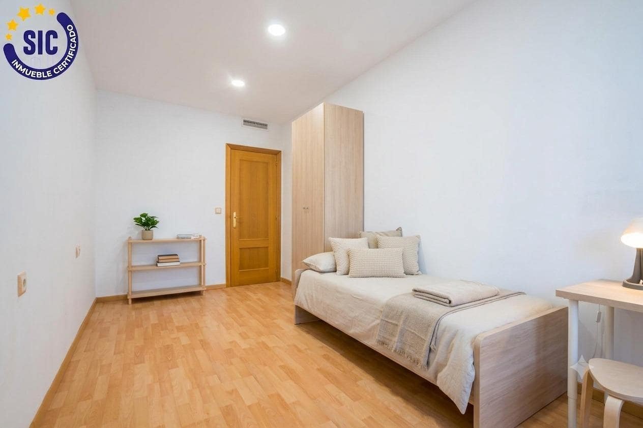 3 quarto Apartamento para venda em Valencia cidade com piscina garagem - 625 000 € (Ref: 9884962)
