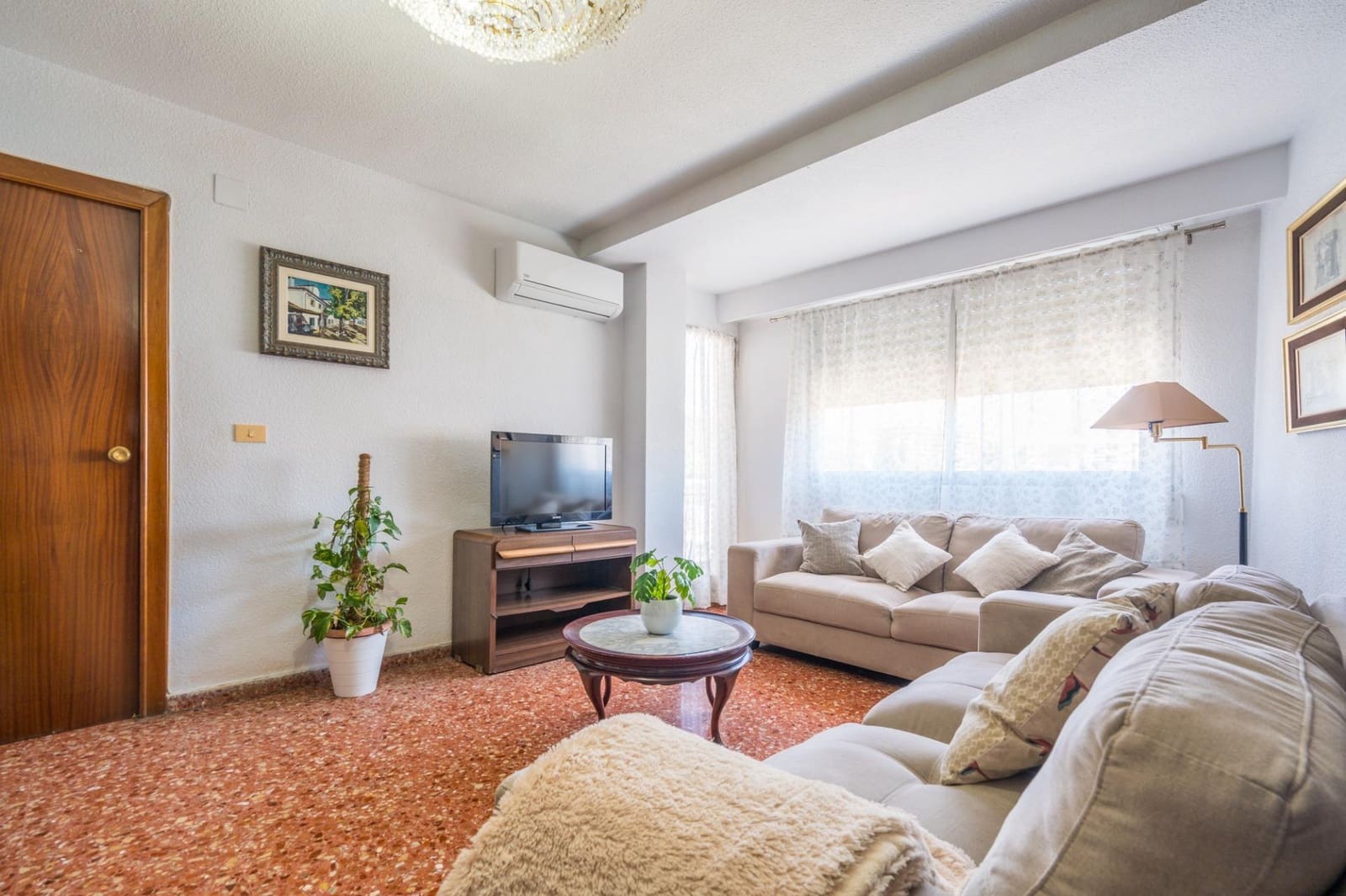 4 makuuhuone Asunto myytävänä paikassa Valencia kaupunki - 480 000 € (Ref: 9884963)