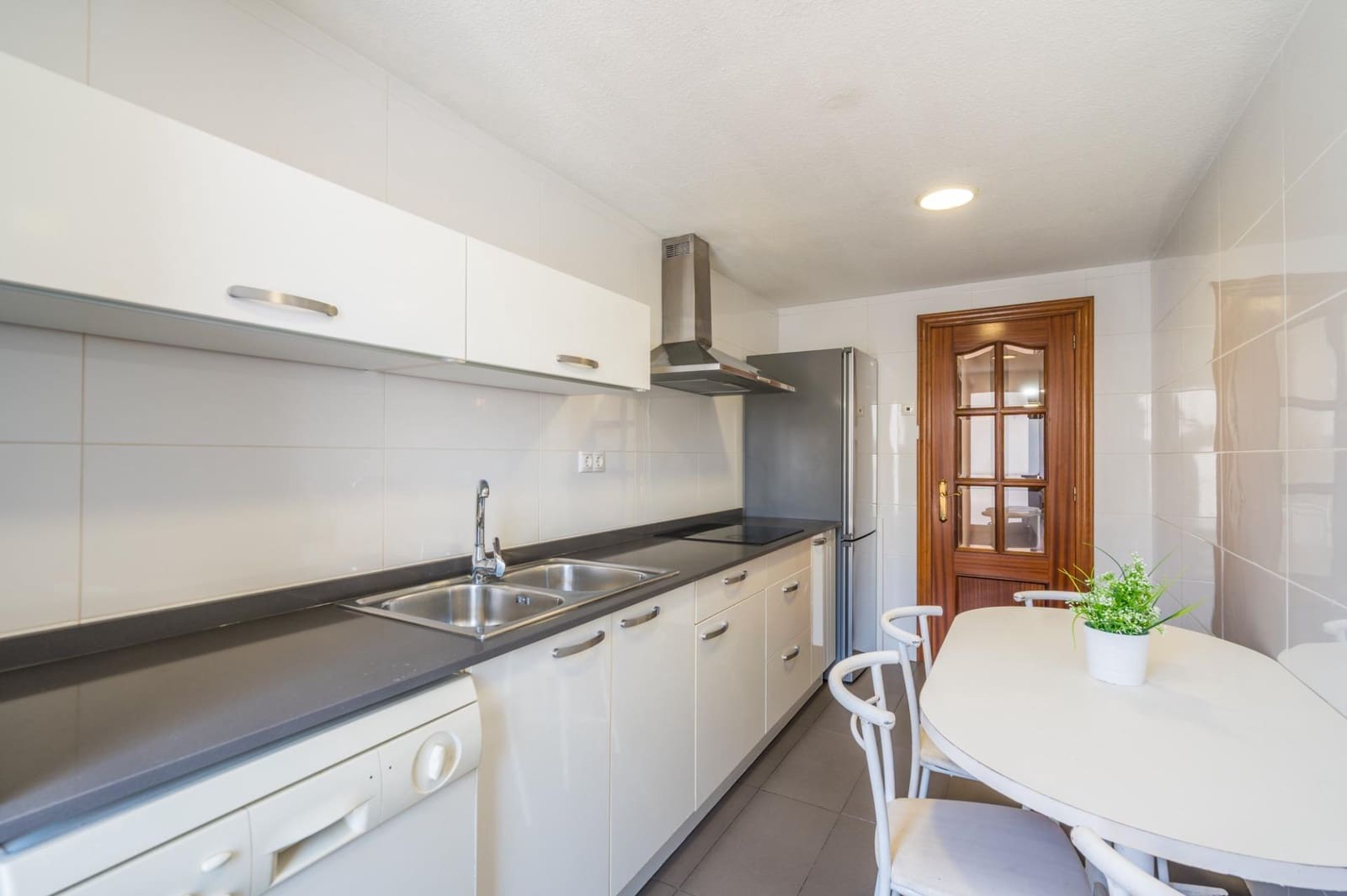 4 makuuhuone Asunto myytävänä paikassa Valencia kaupunki - 480 000 € (Ref: 9884963)