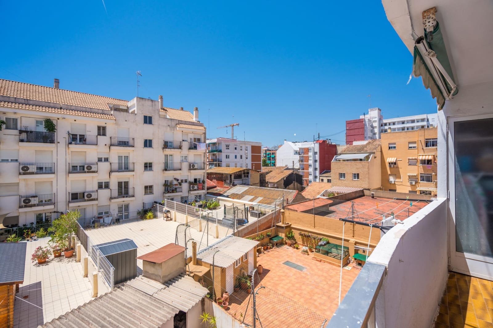 4 makuuhuone Asunto myytävänä paikassa Valencia kaupunki - 480 000 € (Ref: 9884963)