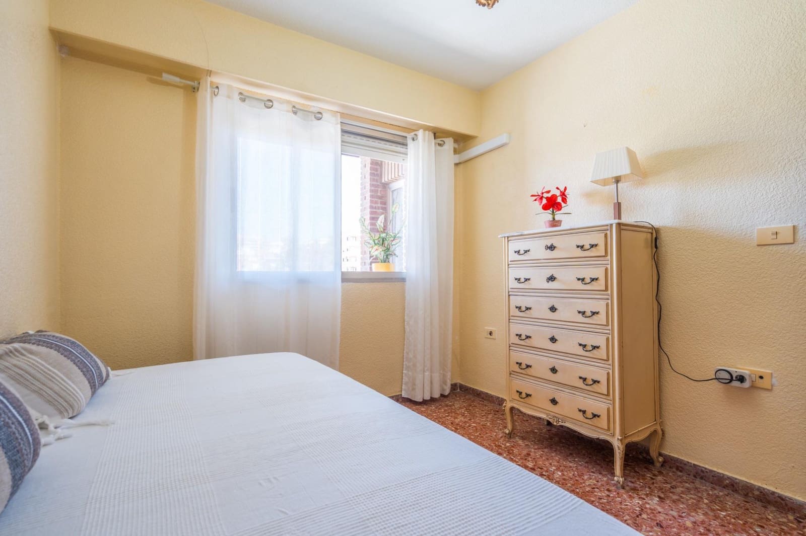 4 makuuhuone Asunto myytävänä paikassa Valencia kaupunki - 480 000 € (Ref: 9884963)
