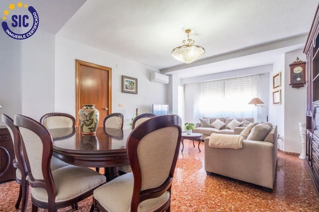 4 sovrum Lägenhet till salu i Aiora, Valencia stad - 350 000 € (Ref: 9884963)