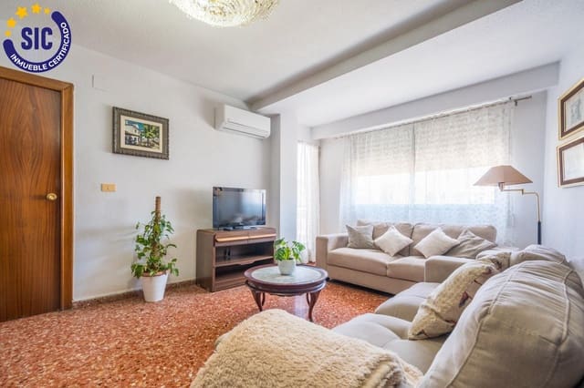 4 sovrum Lägenhet till salu i Aiora, Valencia stad - 350 000 € (Ref: 9884963)