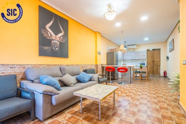 1 bedroom Apartment for sale in Cabanyal-Canyamelar, Valencia city with garage - € 335,000 (Ref: 9892517)