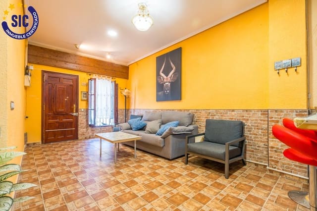 1 bedroom Apartment for sale in Cabanyal-Canyamelar, Valencia city with garage - € 335,000 (Ref: 9892517)