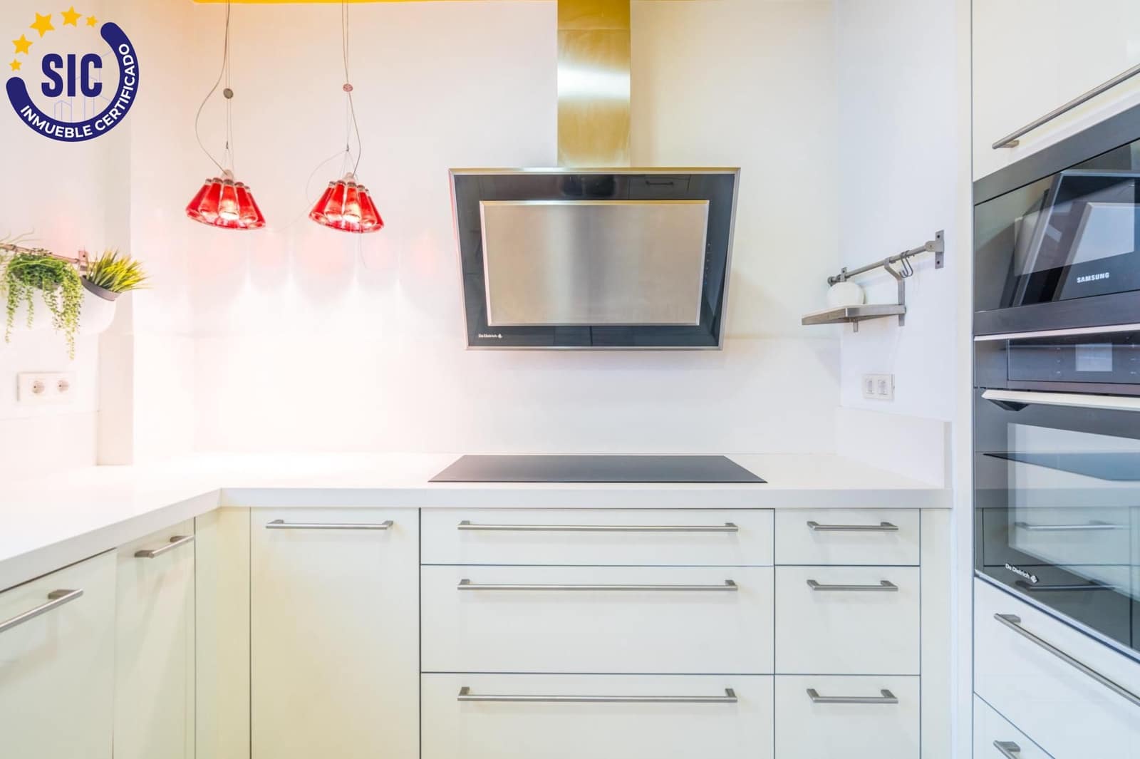 3 bedroom Flat for sale in Valencia city - € 490,000 (Ref: 9896197)