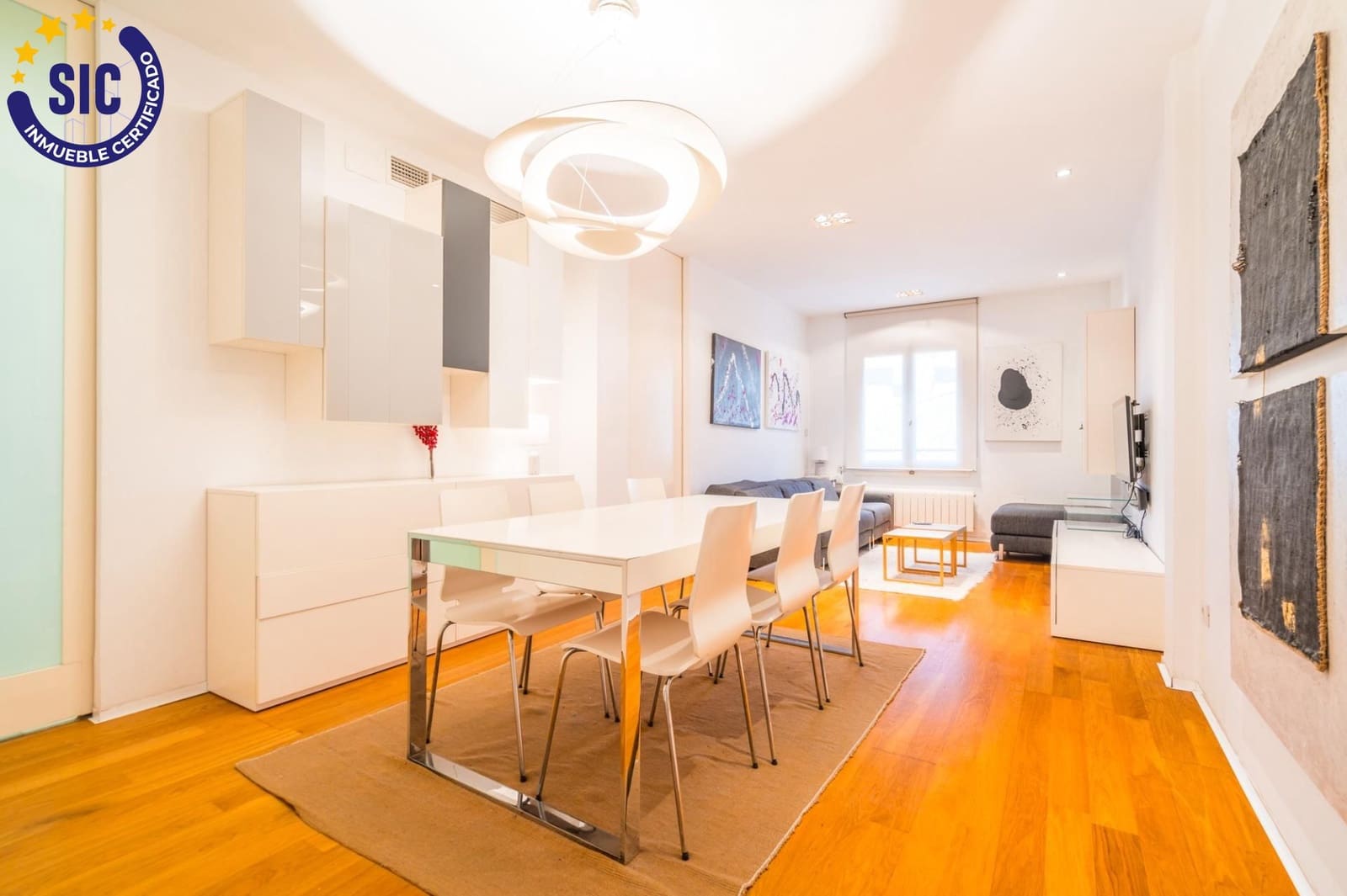 3 bedroom Flat for sale in Valencia city - € 490,000 (Ref: 9896197)
