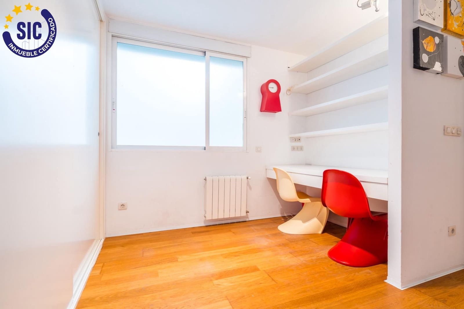 3 bedroom Flat for sale in Valencia city - € 490,000 (Ref: 9896197)