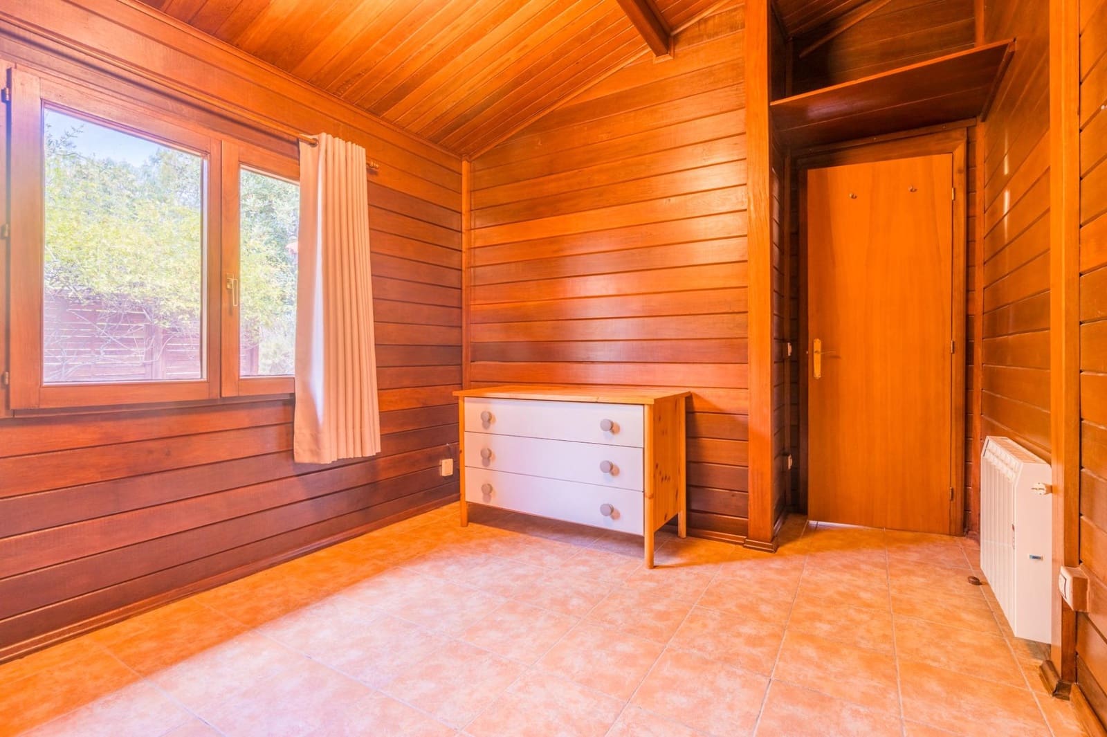 Chalet de 2 habitaciones en Torrent en venta con garaje - 399.000 € (Ref: 9898967)