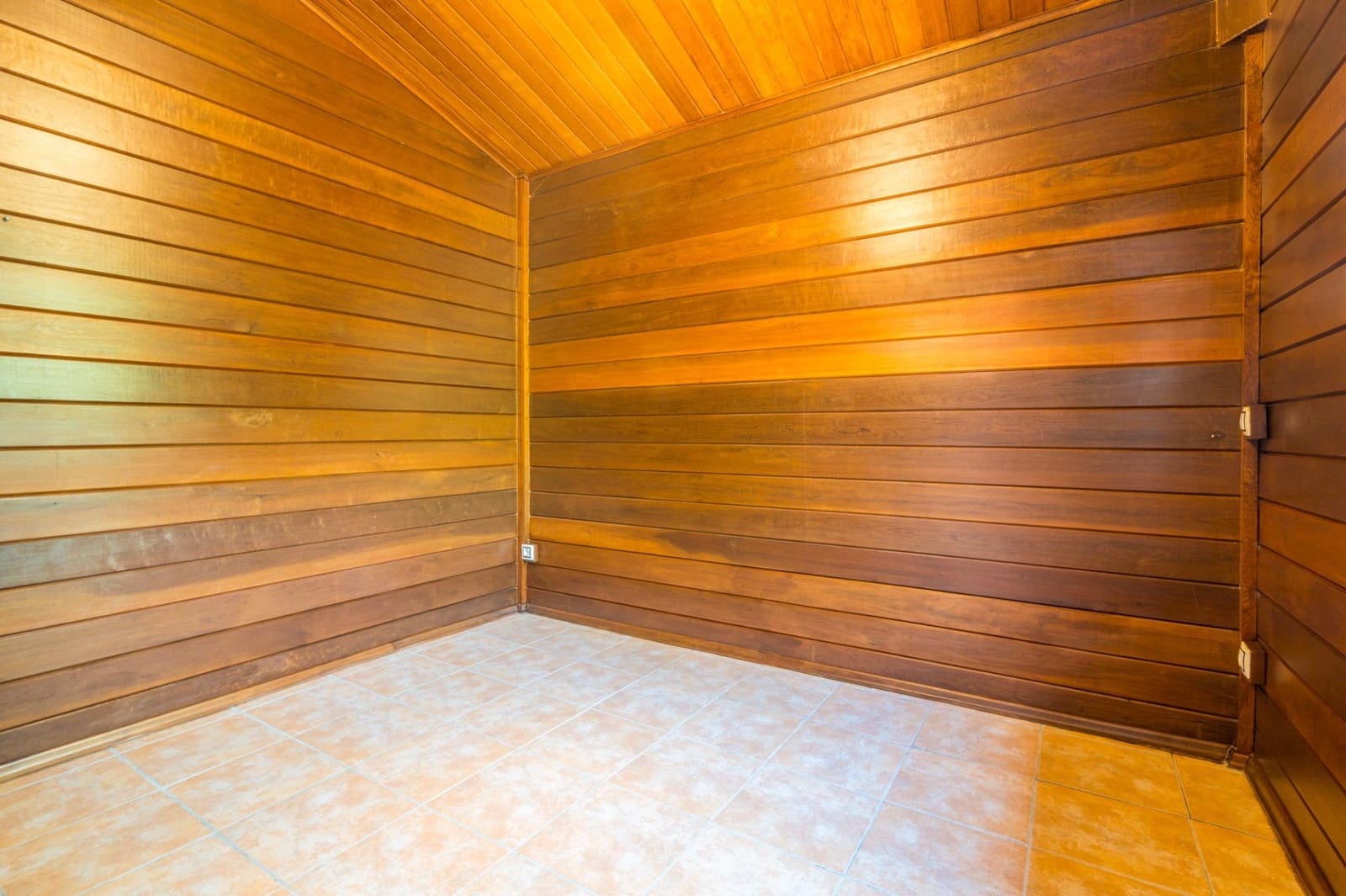 Chalet de 2 habitaciones en Torrent en venta con garaje - 399.000 € (Ref: 9898967)