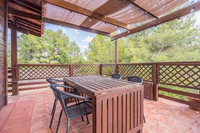 Chalet de 2 habitaciones en Torrent en venta con garaje - 399.000 € (Ref: 9898967)