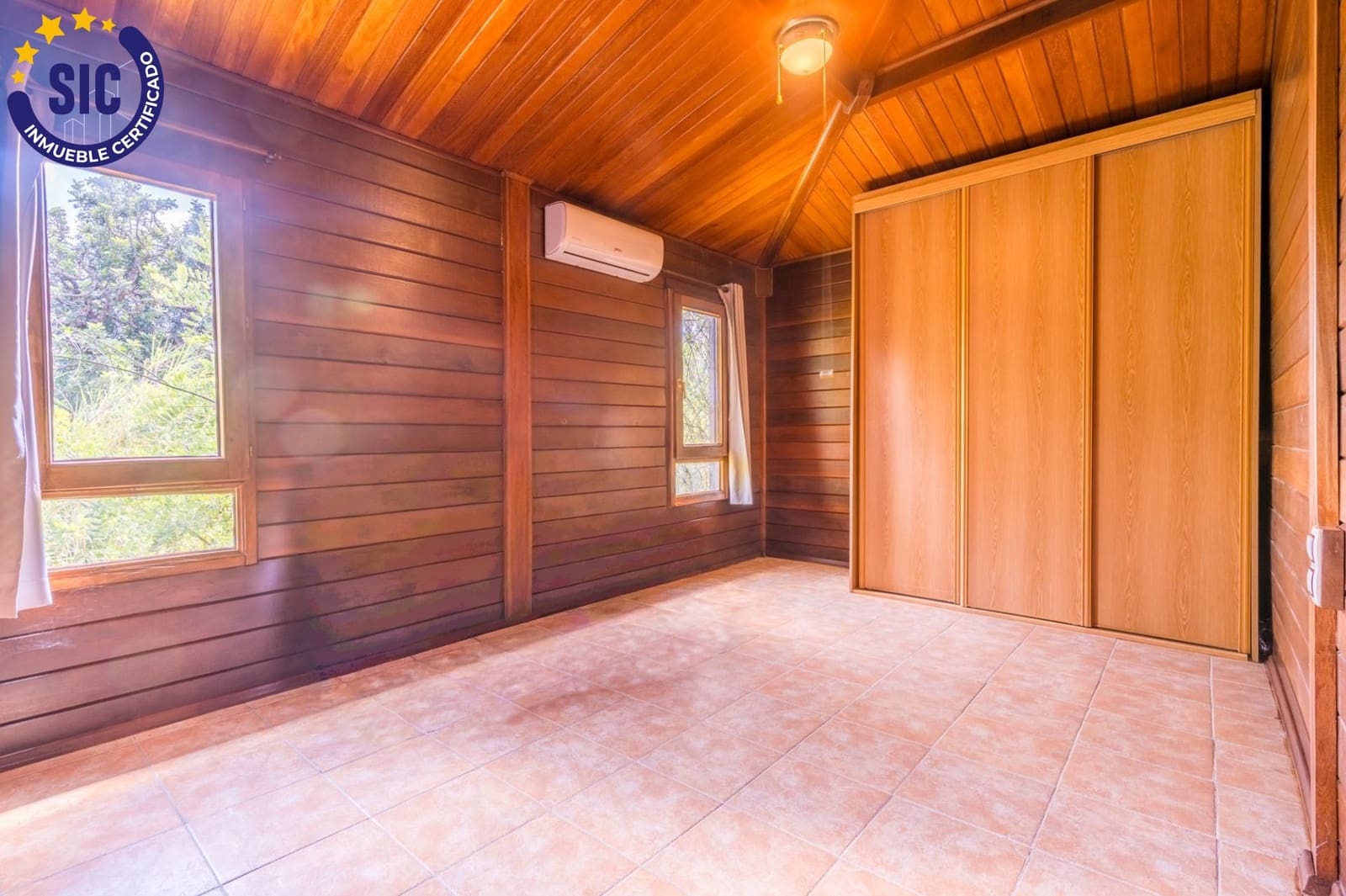 2 bedroom Villa for sale in Torrent with garage - € 399,000 (Ref: 9898967)