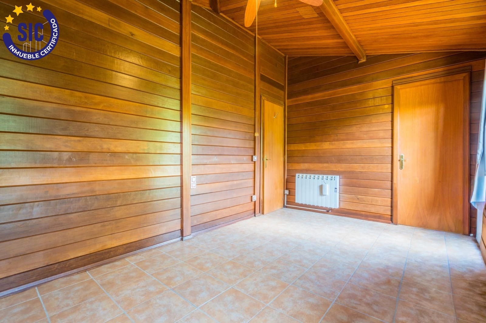 2 bedroom Villa for sale in Torrent with garage - € 399,000 (Ref: 9898967)