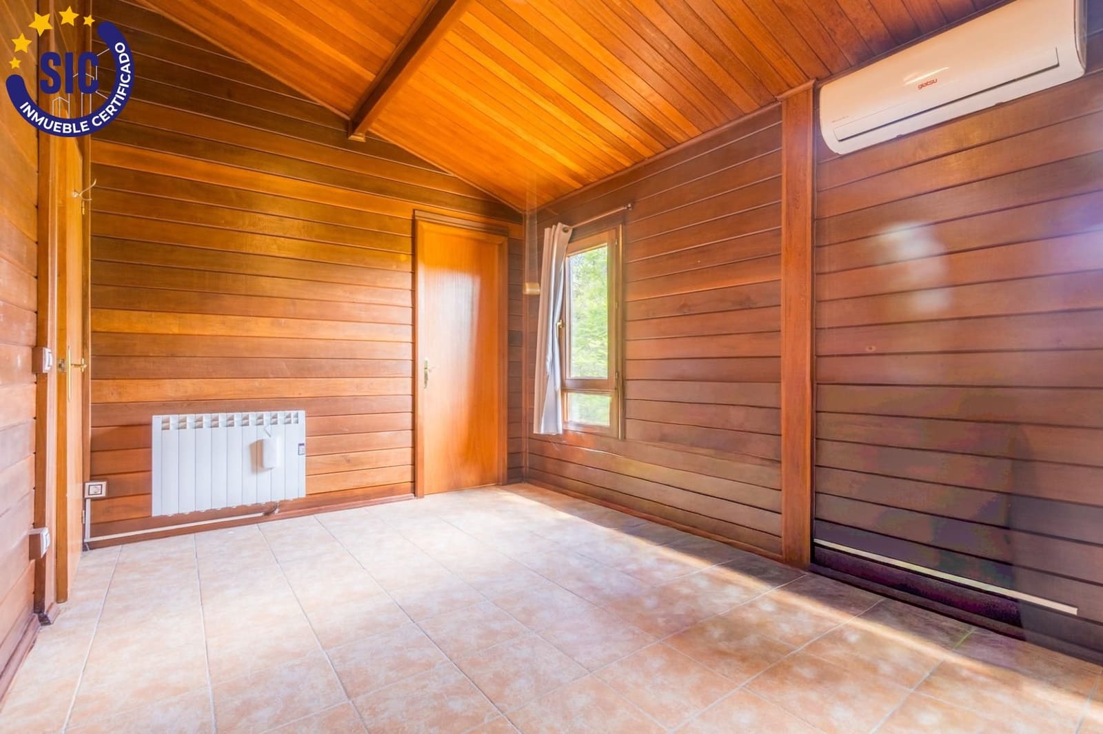 2 bedroom Villa for sale in Torrent with garage - € 399,000 (Ref: 9898967)