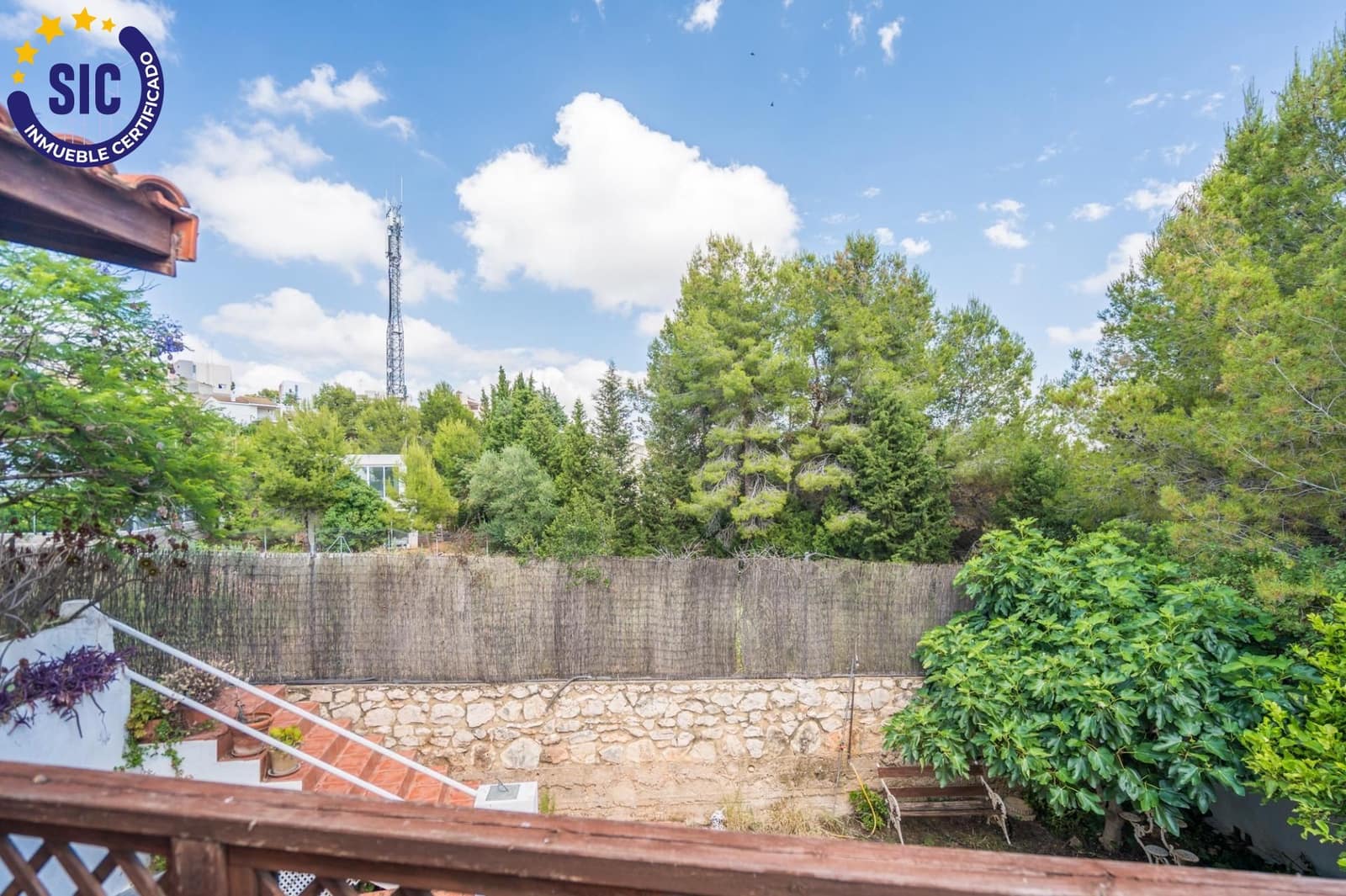 2 bedroom Villa for sale in Torrent with garage - € 399,000 (Ref: 9898967)