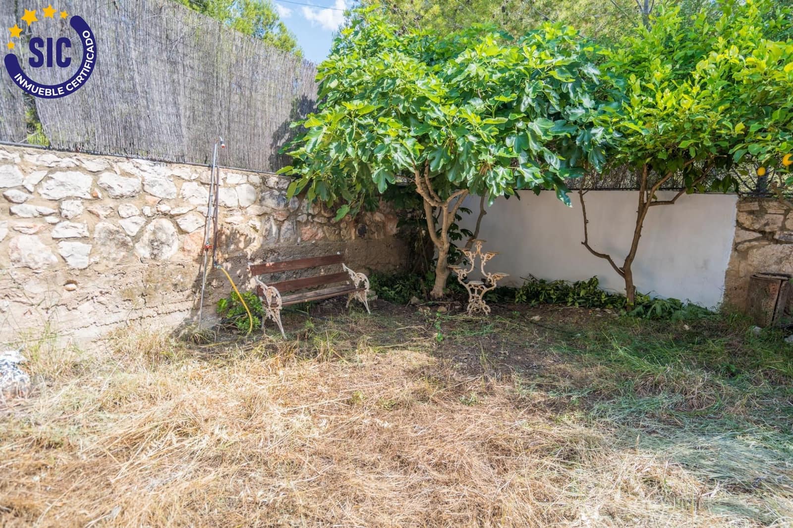 2 bedroom Villa for sale in Torrent with garage - € 399,000 (Ref: 9898967)