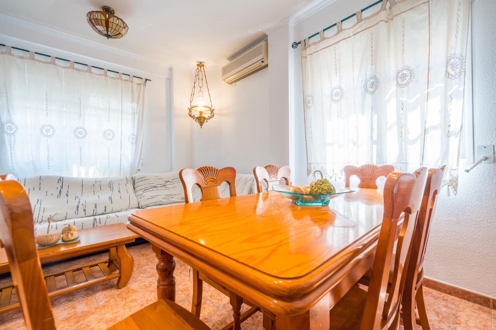 4 chambre Villa/Maison Mitoyenne à vendre à Casinos - 190 000 € (Ref: 9908132)