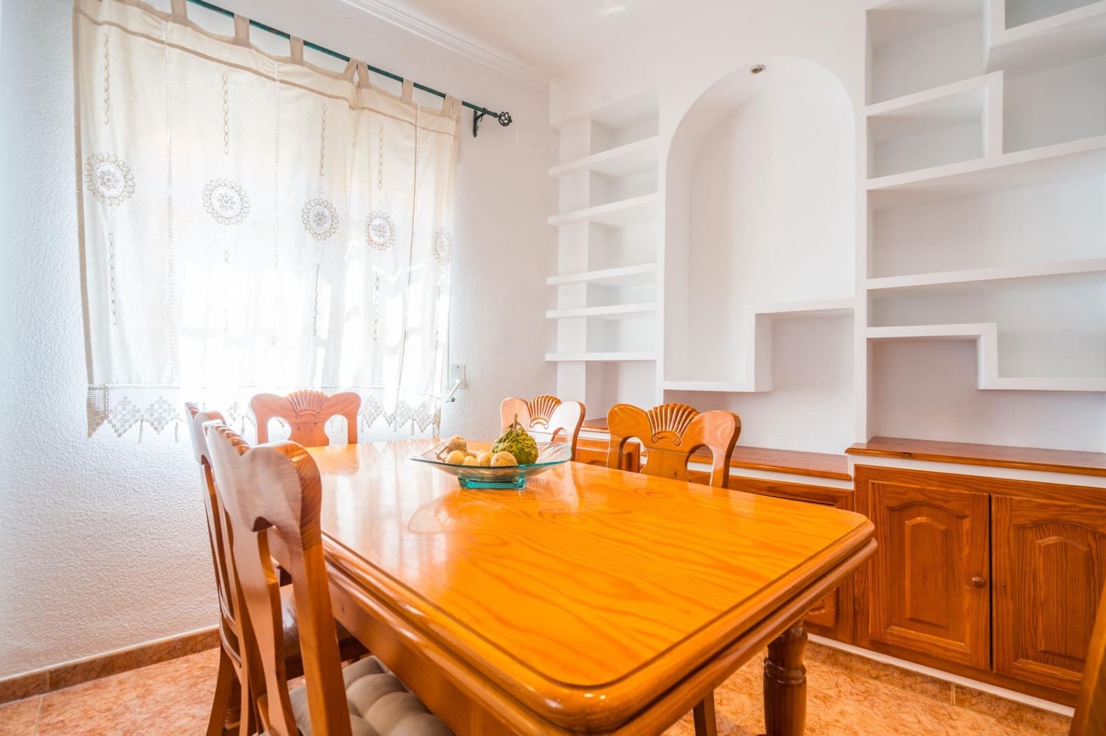 4 chambre Villa/Maison Mitoyenne à vendre à Casinos - 190 000 € (Ref: 9908132)