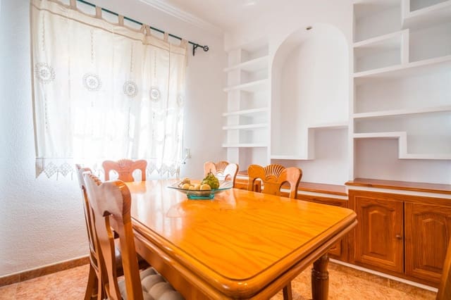 4 chambre Villa/Maison Mitoyenne à vendre à Casinos - 190 000 € (Ref: 9908132)